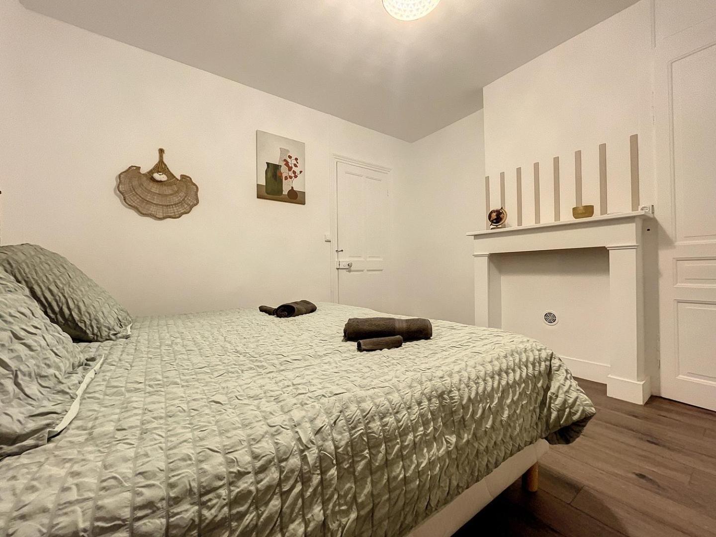 Coeur de ville, T2 cosy&élégant avec jardin Dunkirk Esterno foto